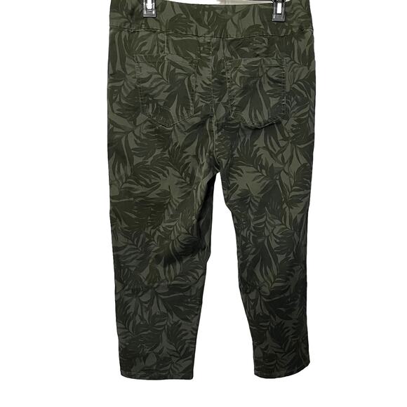STYLE & CO. HIGH-RISE  PULL-ON, CAMO CARGO PANTS, WOMENS, 12, CAMOUFLAGE GREEN - Picture 4 of 12